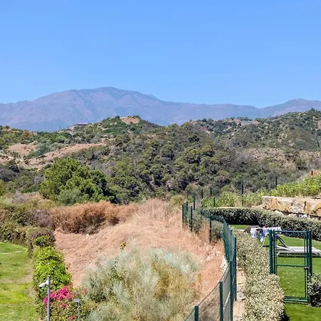 Oasis 325 Premium Sea & Mountains View Appartement Estepona