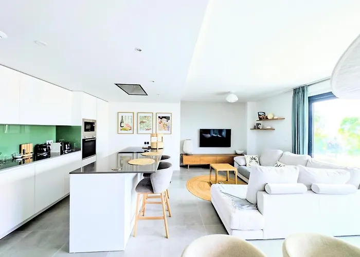 Oasis 325 Premium Sea & Mountains View Daire *