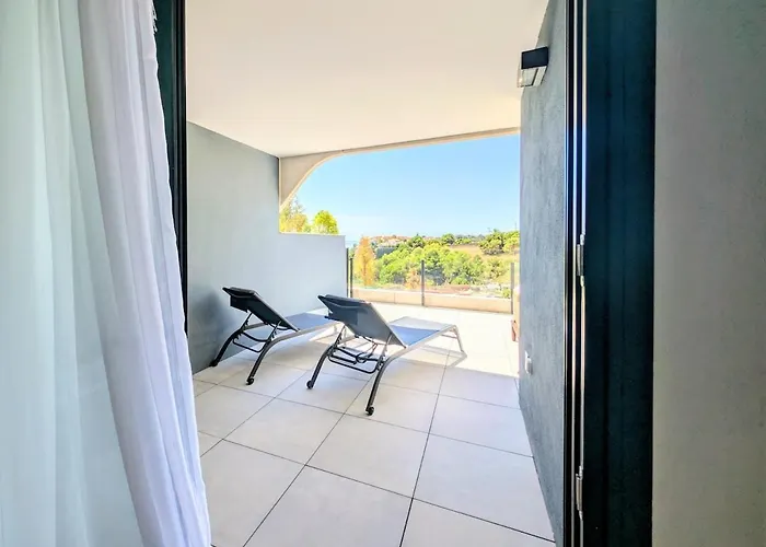 Oasis 325 Premium Sea & Mountains View Daire Estepona