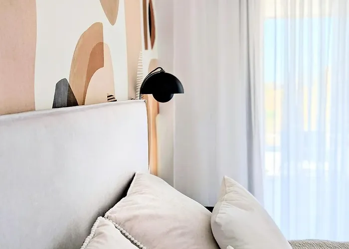 Oasis 325 Premium Sea & Mountains View Daire *