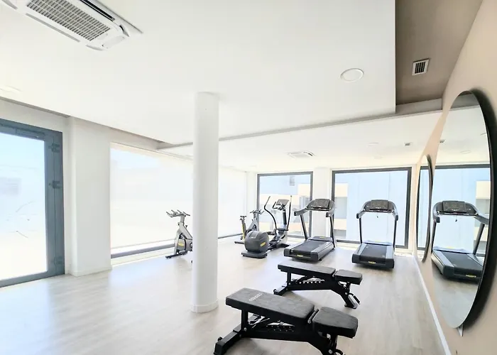 Oasis 325 Premium Sea & Mountains View *