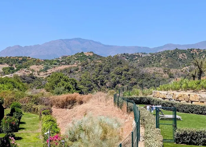 Oasis 325 Premium Sea & Mountains View Daire Estepona