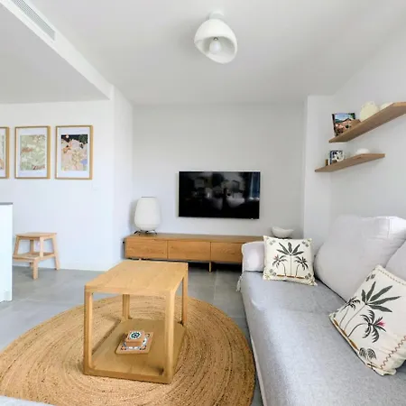 Oasis 325 Premium Sea & Mountains View Apartamento