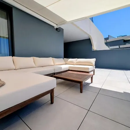 公寓 Oasis 325 Premium Sea & Mountains View 埃斯特波纳