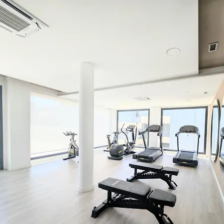 Oasis 325 Premium Sea & Mountains View *