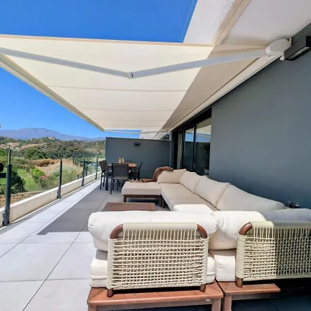 Oasis 325 Premium Sea & Mountains View Daire