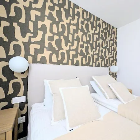 Oasis 325 Premium Sea & Mountains View * Estepona