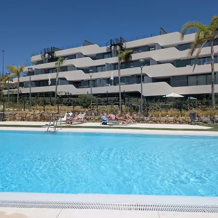 Oasis 325 Premium Sea & Mountains View *